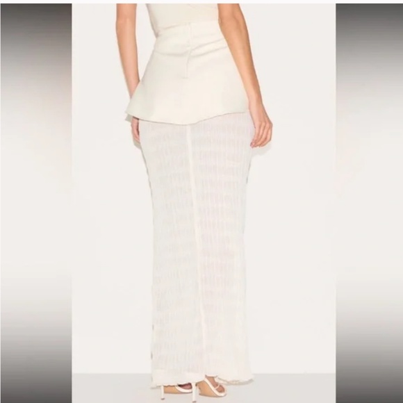 NWT PrettyLittleThing ALMOND OVERLAY DETAIL TEXTURED WOVEN MAXI SKIRT Size 4 - Picture 2 of 7